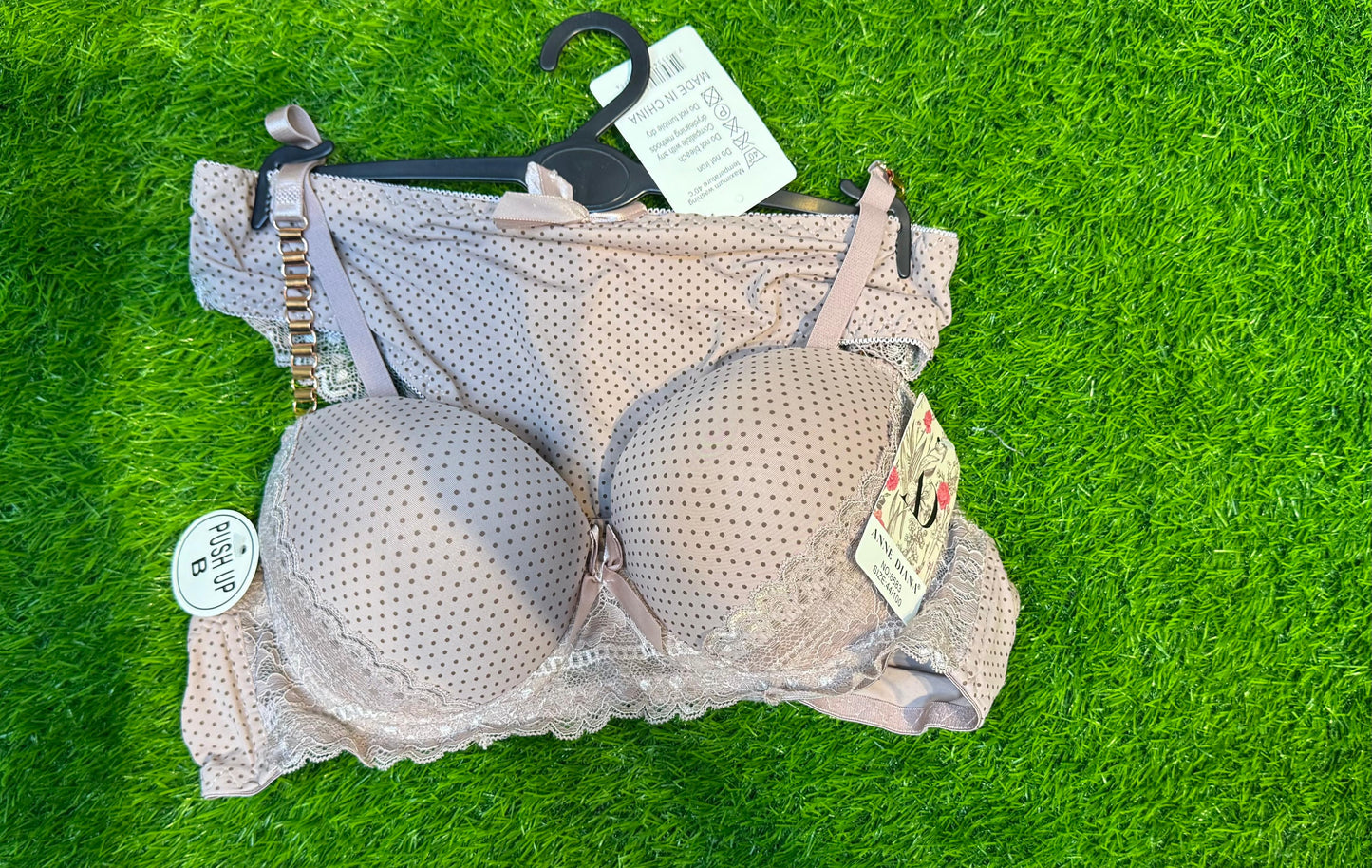 Polka Dot Push-Up Bra & Panty Set – Lace Trim & Gold Strap